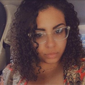 Meet your Posher, Bre